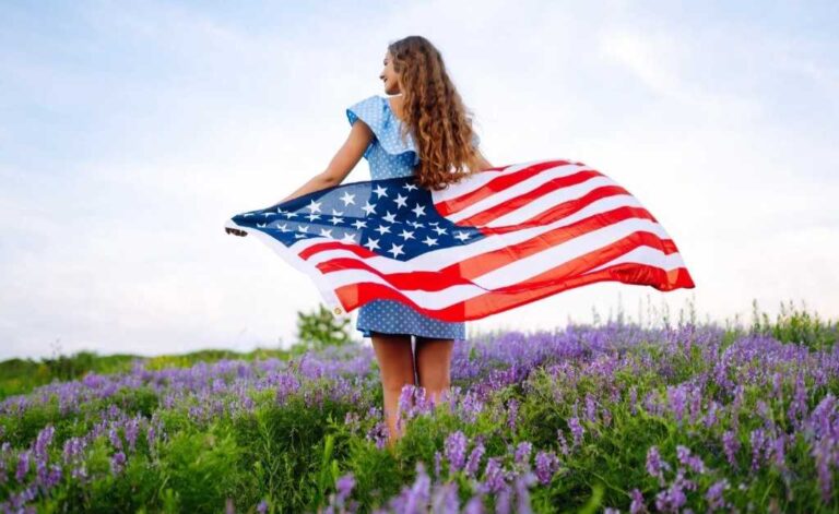 BALLIN’ ON A BUDGET: A BROKE BABE’S 4TH OF JULY PARTY PLAYBOOK