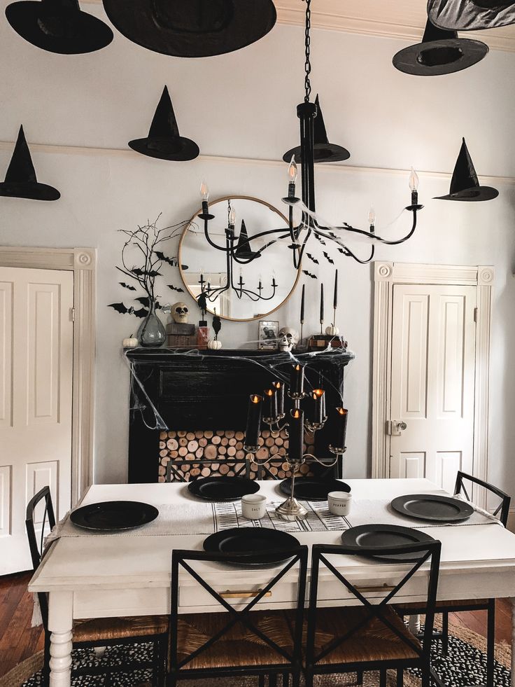 Modern monochrome Halloween party Decor ideas