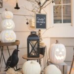 Neutral Halloween party Decor ideas