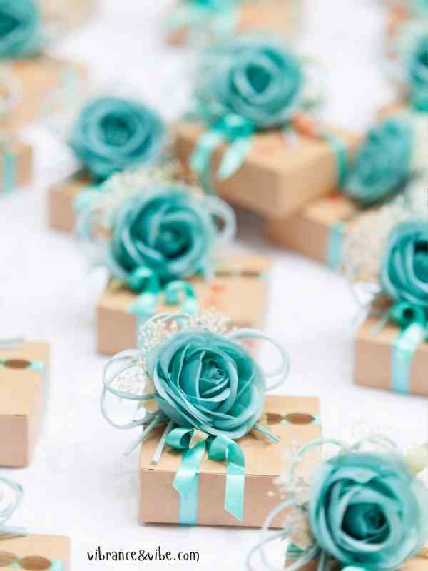 Budget-Friendly-DIY-Wedding-Favors-That-Look-Luxe