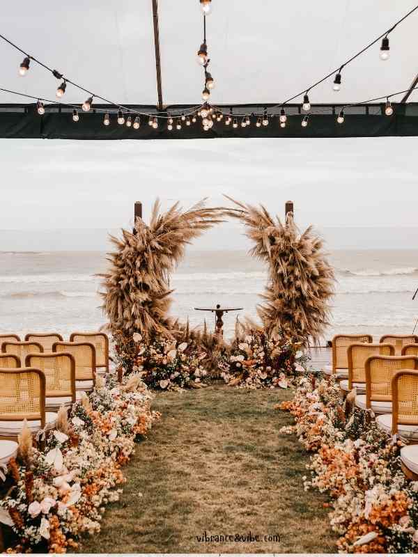 Clashing-with-the-Venue