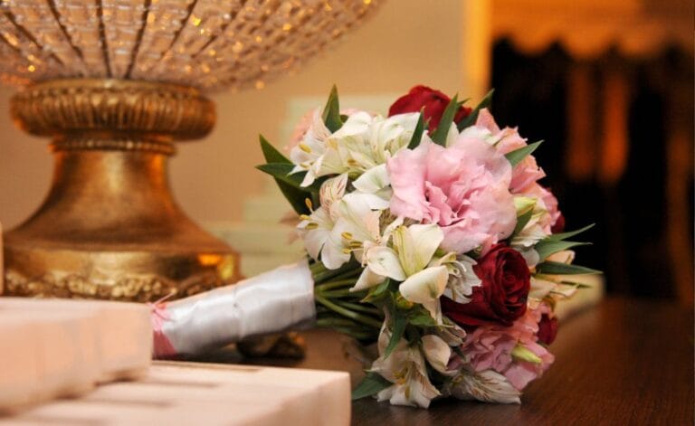 DIY wedding decor ideas for an intimate and low cost wedding ideas