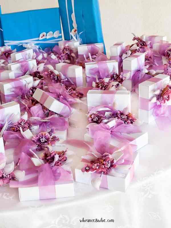 Luxury-Christmas-Wedding-Favors