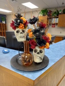 Styling-Tips-to-Elevate-Any-Halloween-Table