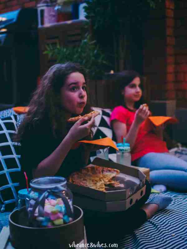 Dessert-First-Movie-Night.