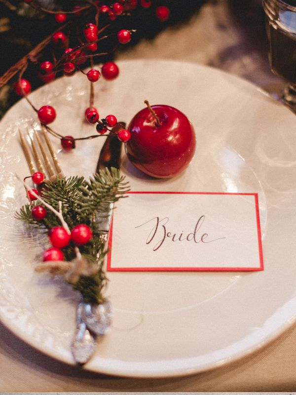 Personalizing-Your-Centerpieces-for-Lasting-Memorie