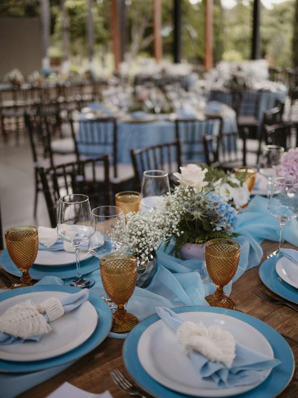 Dessert-Table-Styling-for-Different-Themes