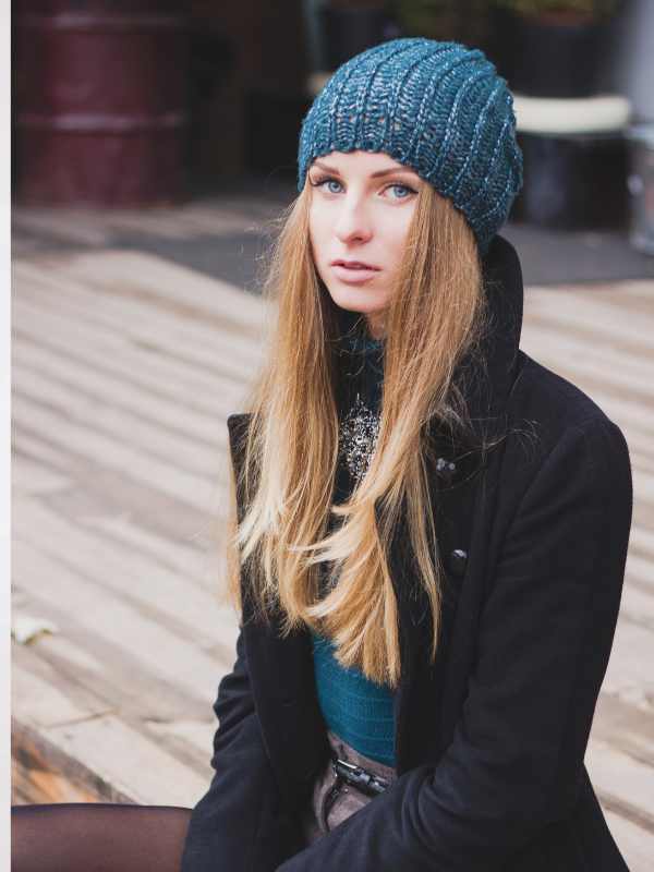 Hairstyles-That-Pair-Beautifully-with-Beanie