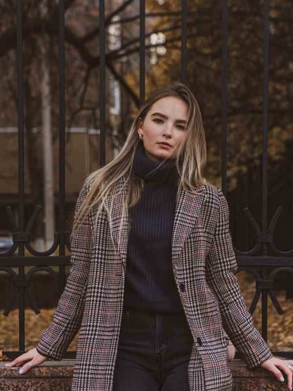 Friendsgiving-Outfit-Formulas