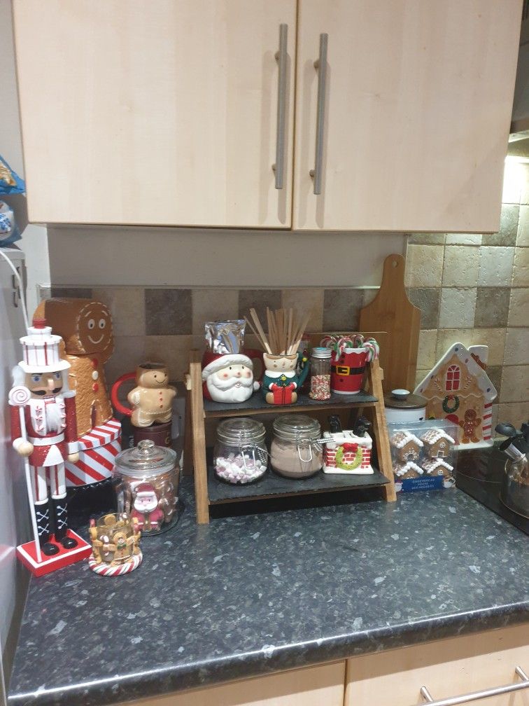 The-Rustic-Cabin-Char