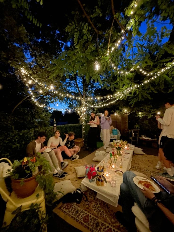 Backyard-Evening-Soiree