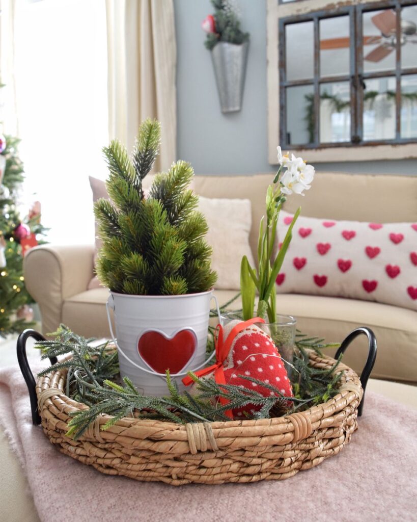 Farmhouse-Valentine-decor