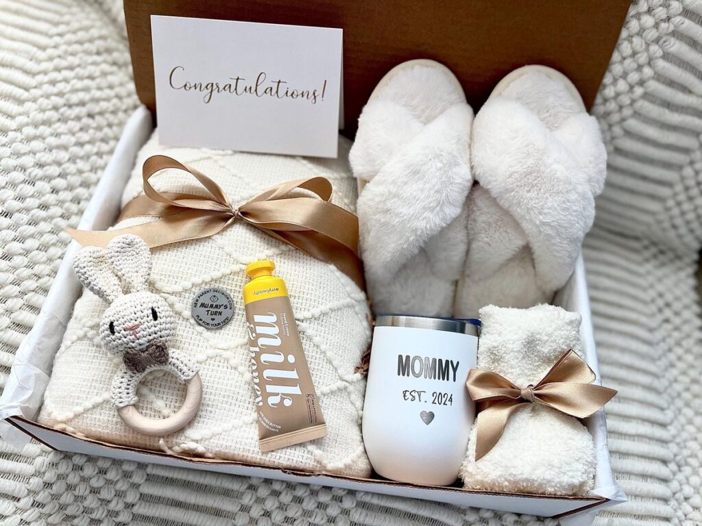 Gifts-for-New-Moms-and-First-Mothers-Day.