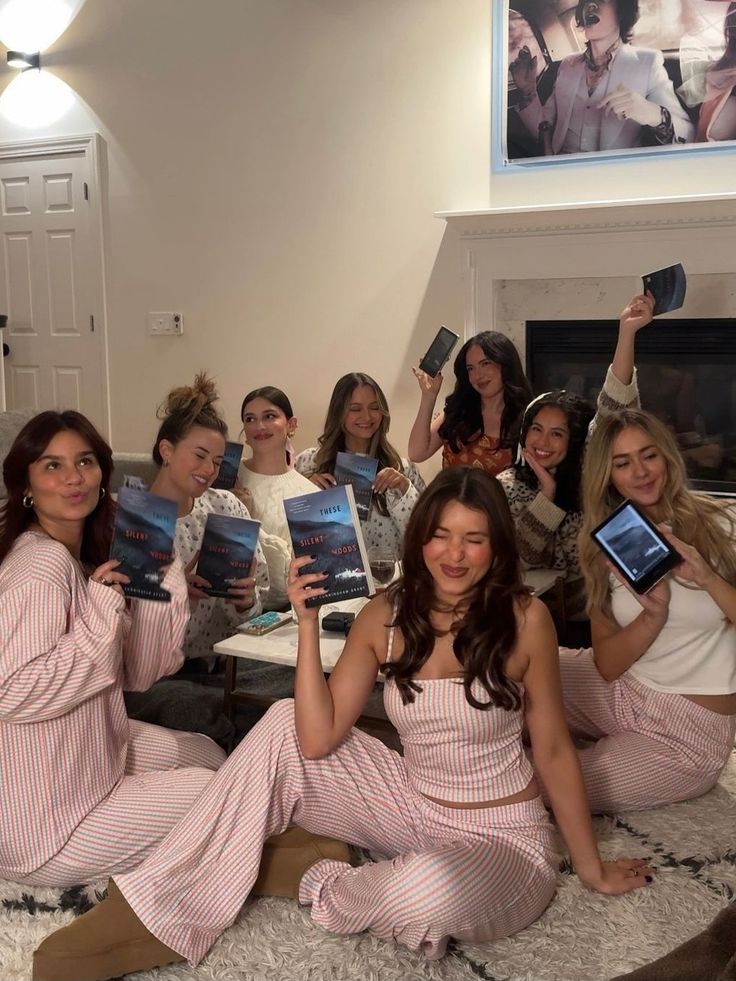 Intimate-Games-for-Small-Cozy-Gatherings