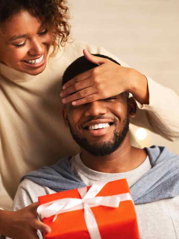 Romantic-Valentines-Gifts-for-Husband