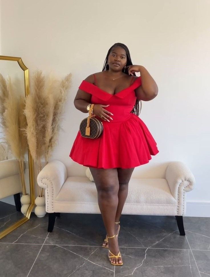 Plus-Size-Valentines-Day-Outfit-Inspiration