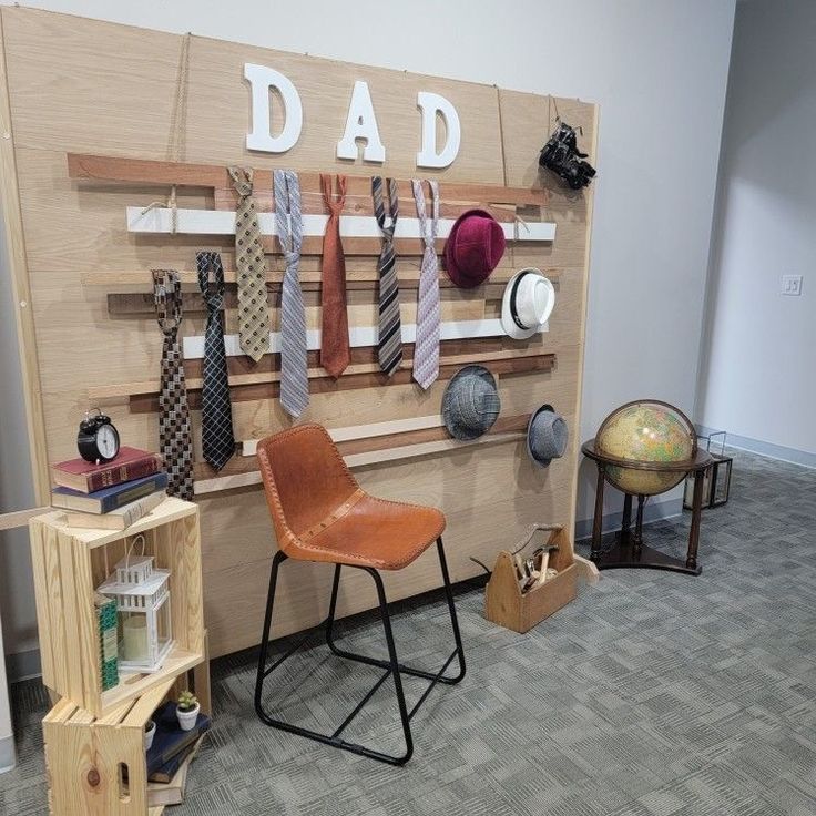 Candle-Photo-Display-Corner-fathers-day-party-decor.