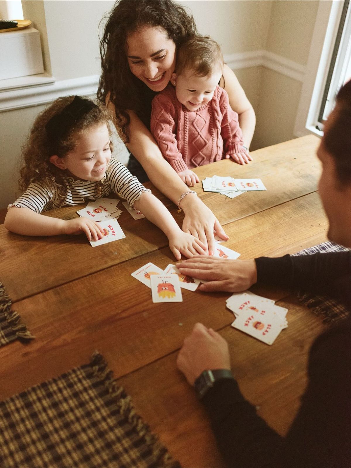 Light-Games-or-Friendly-Challenges-fathers-day-party-ideas