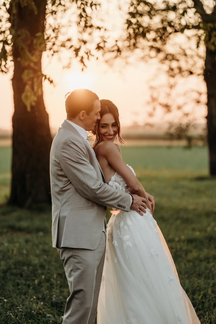 Location-Ideas-for-Summer-Wedding-Photo-Ideas