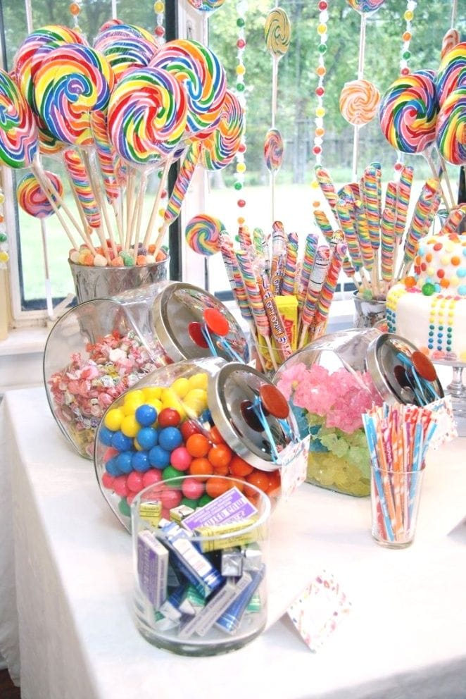 Kid-Friendly-Candy-bar-Picks.