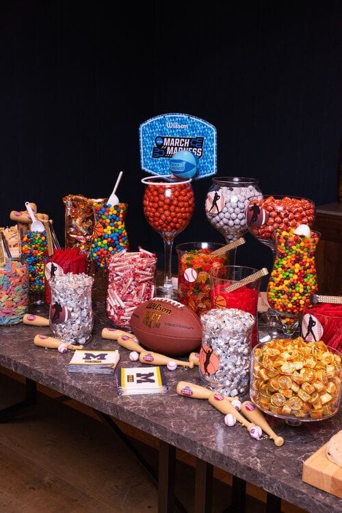 Sports-Themed-Candy-Bar.